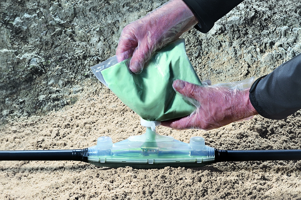RELICON by HellermannTyton, la nouvelle gamme de systèmes de résines coulées et de gel dédiée à la protection des câbles en environnements extrêmes